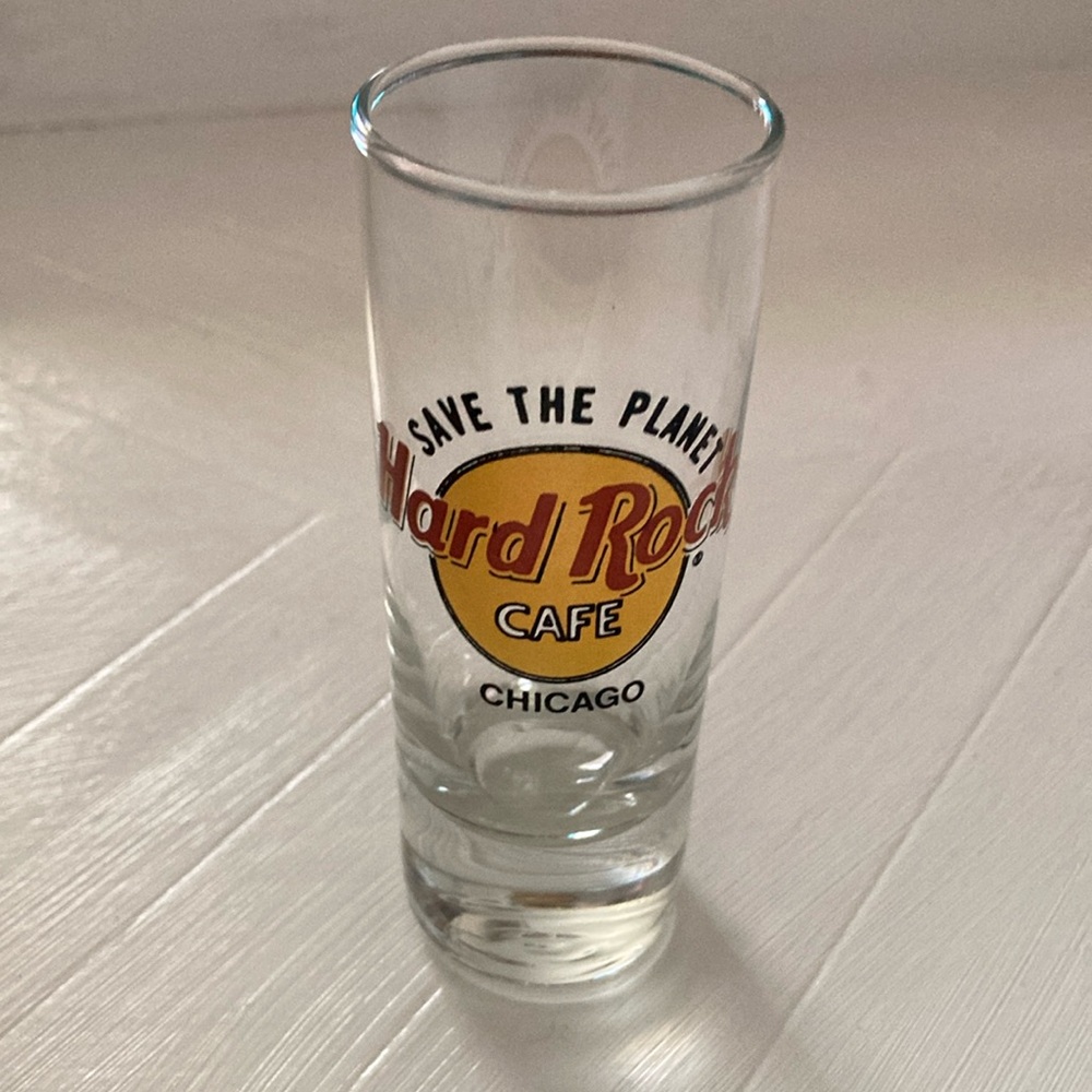 Hard Rock Cafe Chicago Save the Planet
4" Tall Shot Glass EUC